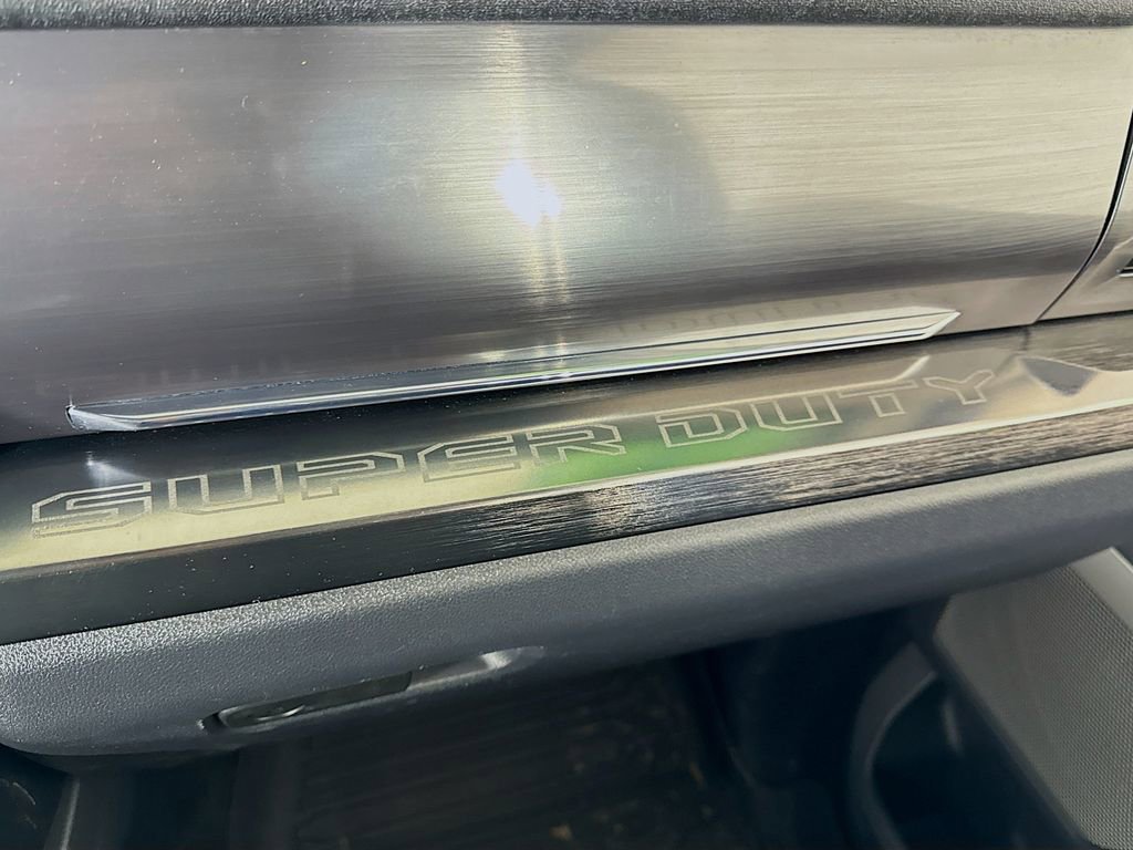 Used 2023 Ford F250 Lariat w/ Sport Appearance Package image 27