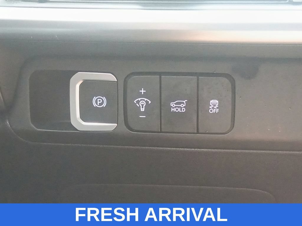 Used 2024 Hyundai Santa Fe SE FWD image 30