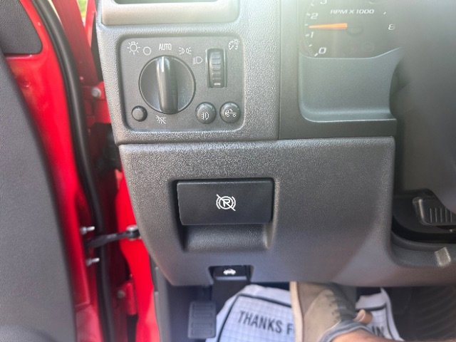 Used 2005 Chevrolet Colorado LS image 20