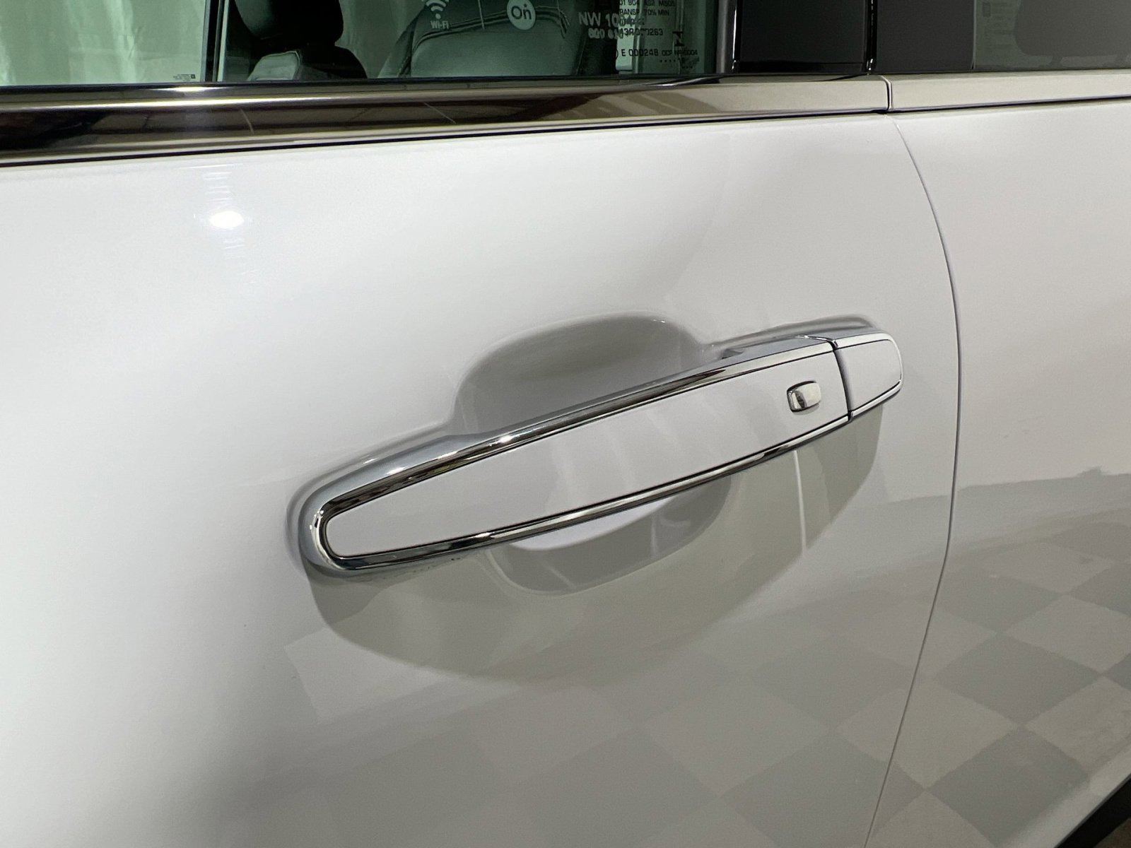 Used 2019 Chevrolet Equinox Premier image 15