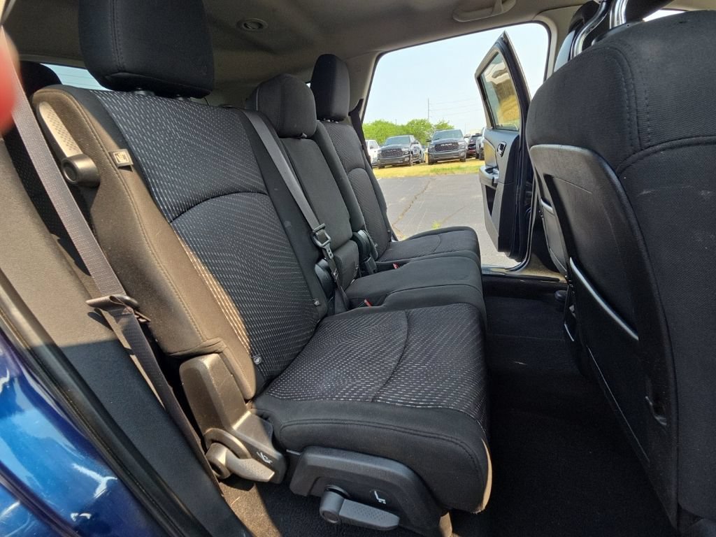 Used 2020 Dodge Journey SE w/ SE Popular Equipment Group FWD image 28