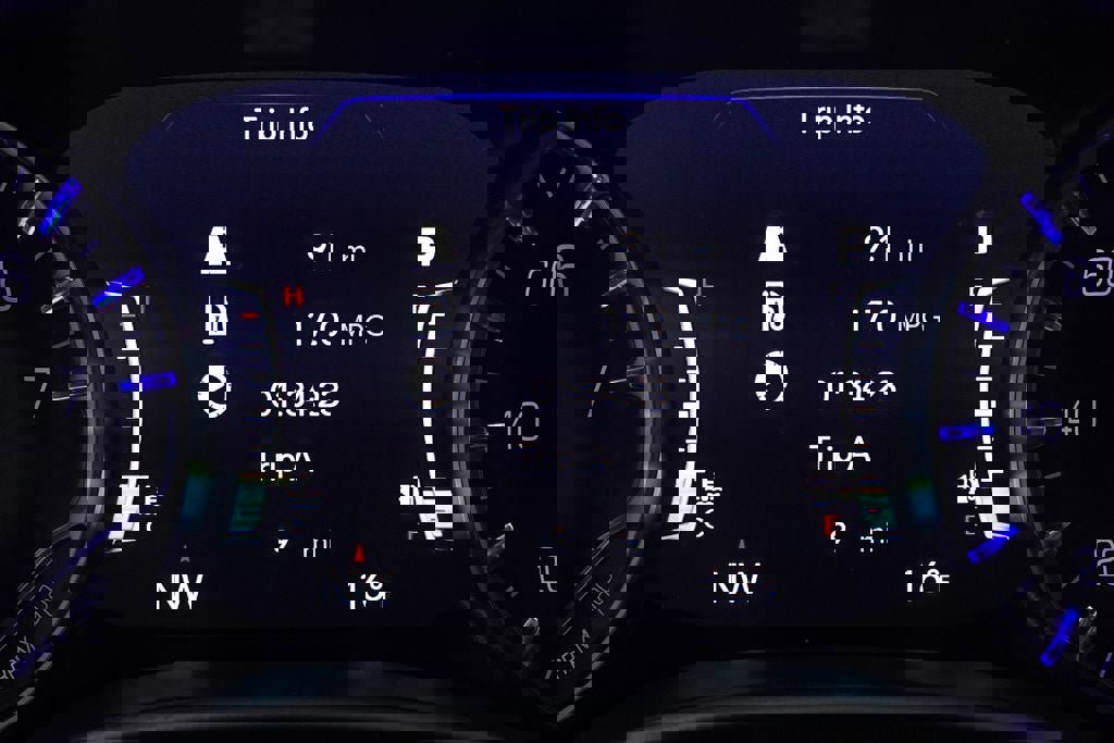 New 2026 Chrysler Pacifica Select w/ S Appearance Package image 17