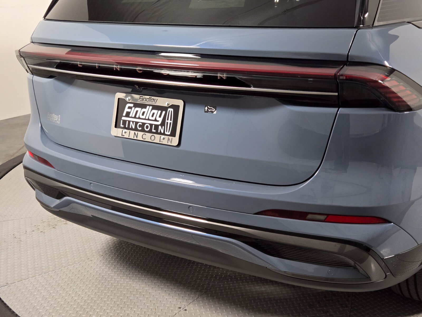 New 2026 Lincoln Nautilus Reserve w/ Jet Appearance Package AWD/4WD image 5