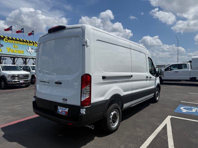 New 2026 Ford Transit 250 148 Medium Roof RWD image 8