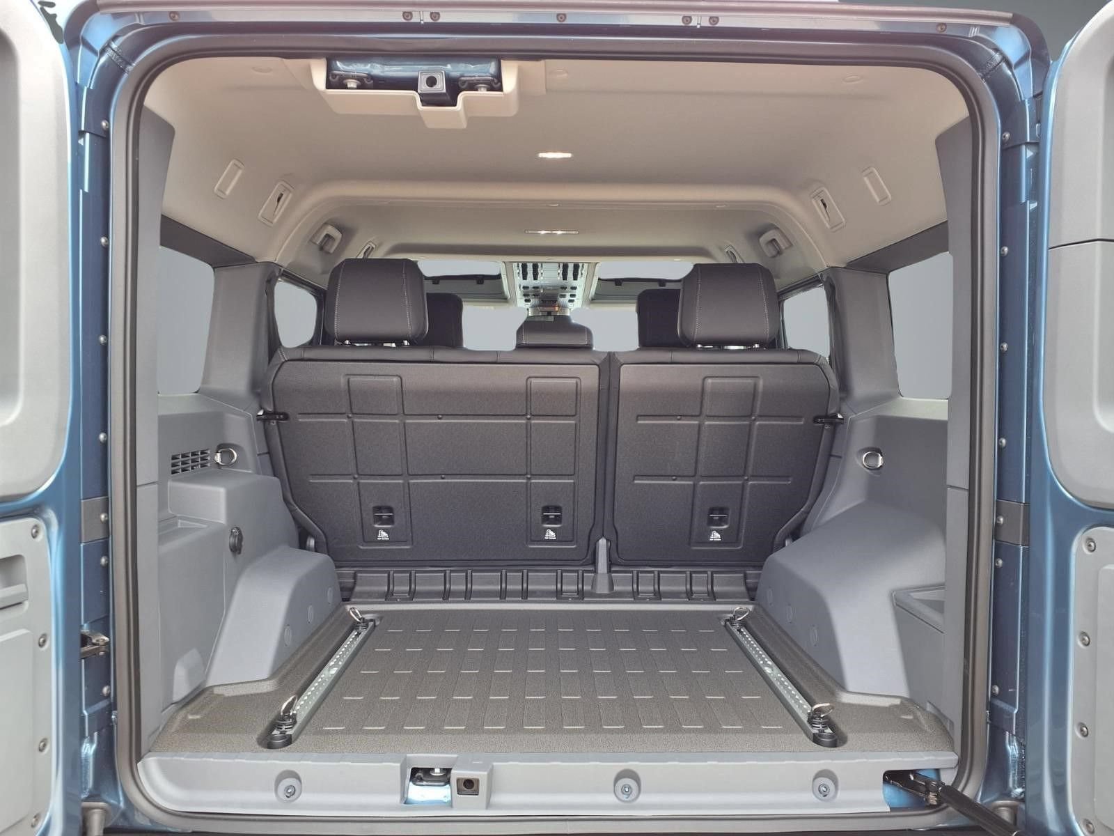 New 2026 INEOS Grenadier Station Wagon AWD/4WD image 11