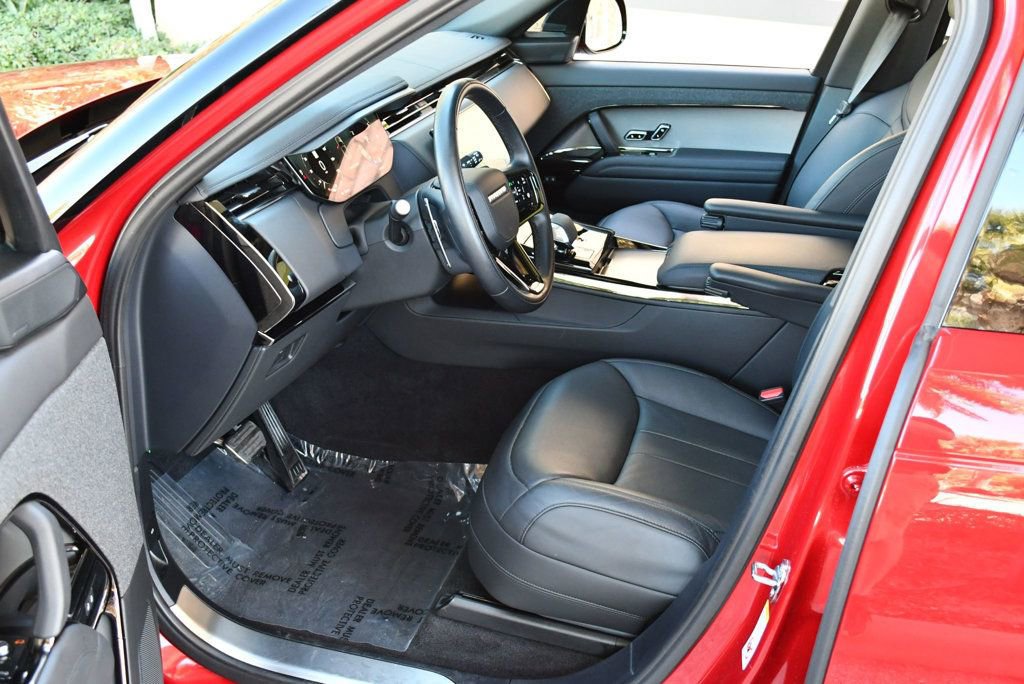 Used 2024 Land Rover Range Rover Sport Dynamic SE image 42