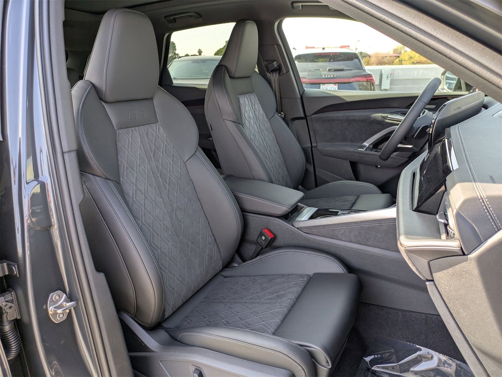 New 2025 Audi SQ5 Premium Plus image 10