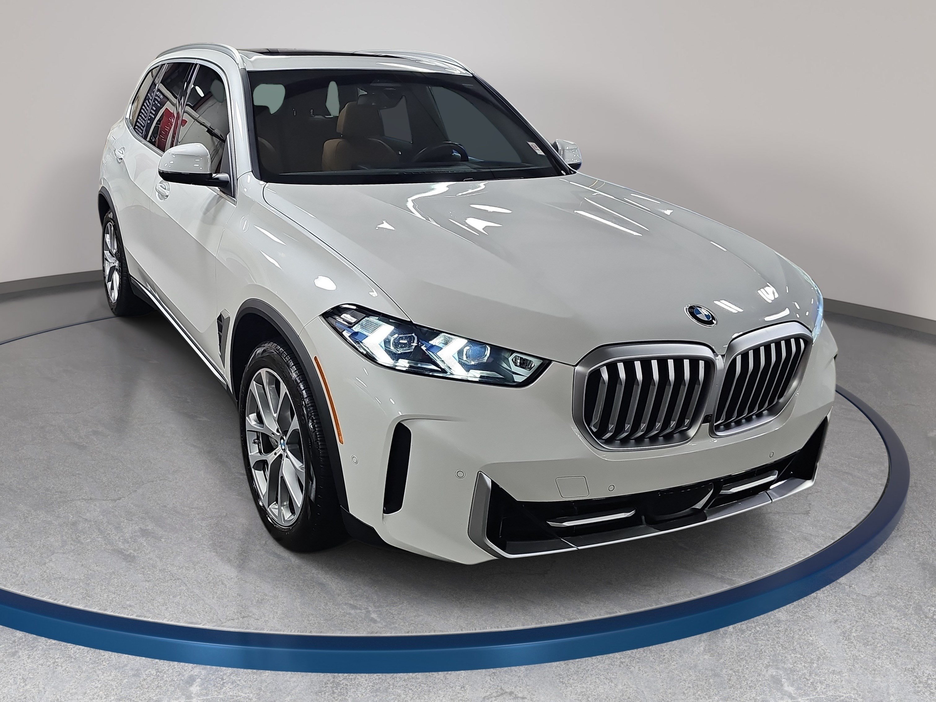 Certified 2026 BMW X5 xDrive40i w/ Climate Comfort Package AWD/4WD image 4