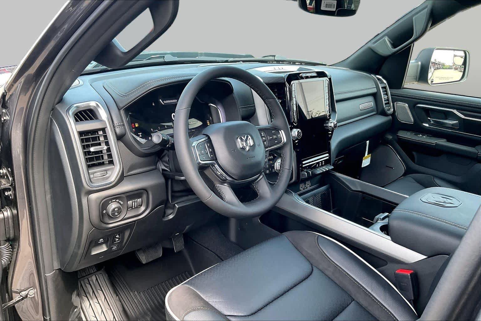 New 2027 RAM 1500 Laramie AWD/4WD image 8