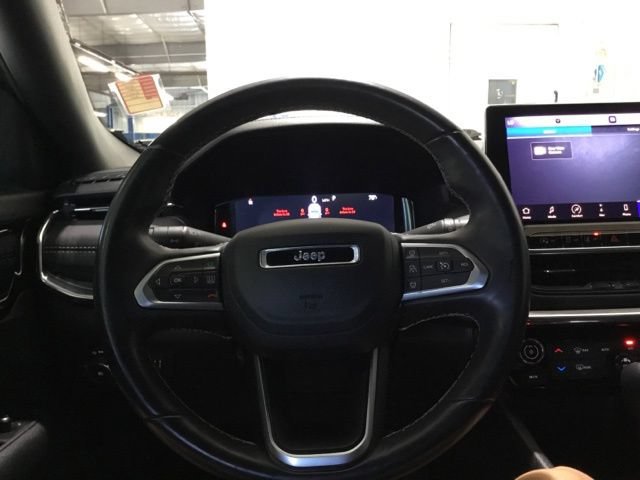 Used 2022 Jeep Compass High Altitude AWD/4WD image 25