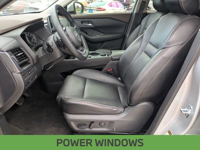 Used 2023 Nissan Rogue SV AWD/4WD image 14