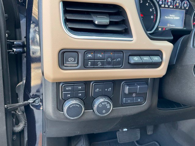 Used 2021 Chevrolet Suburban Premier w/ Premium Package AWD/4WD image 10