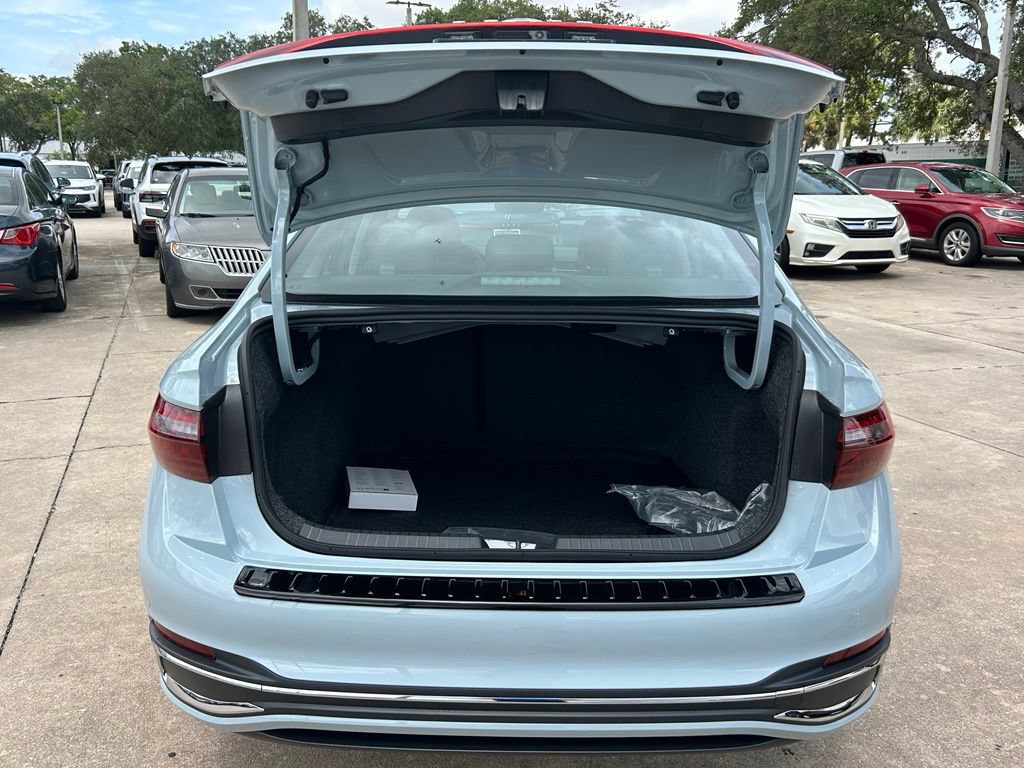 New 2027 Volkswagen Jetta SEL FWD image 43