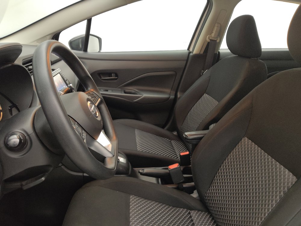 Used 2022 Nissan Versa S FWD image 17