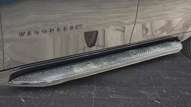 Used 2023 Jeep Wagoneer Series II AWD/4WD image 43
