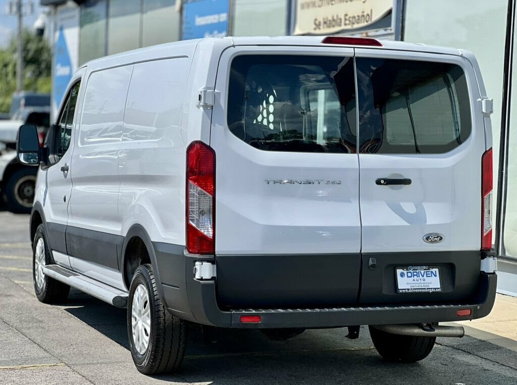 Used 2025 Ford Transit 250 Low Roof w/ Exterior Upgrade Package RWD image 26