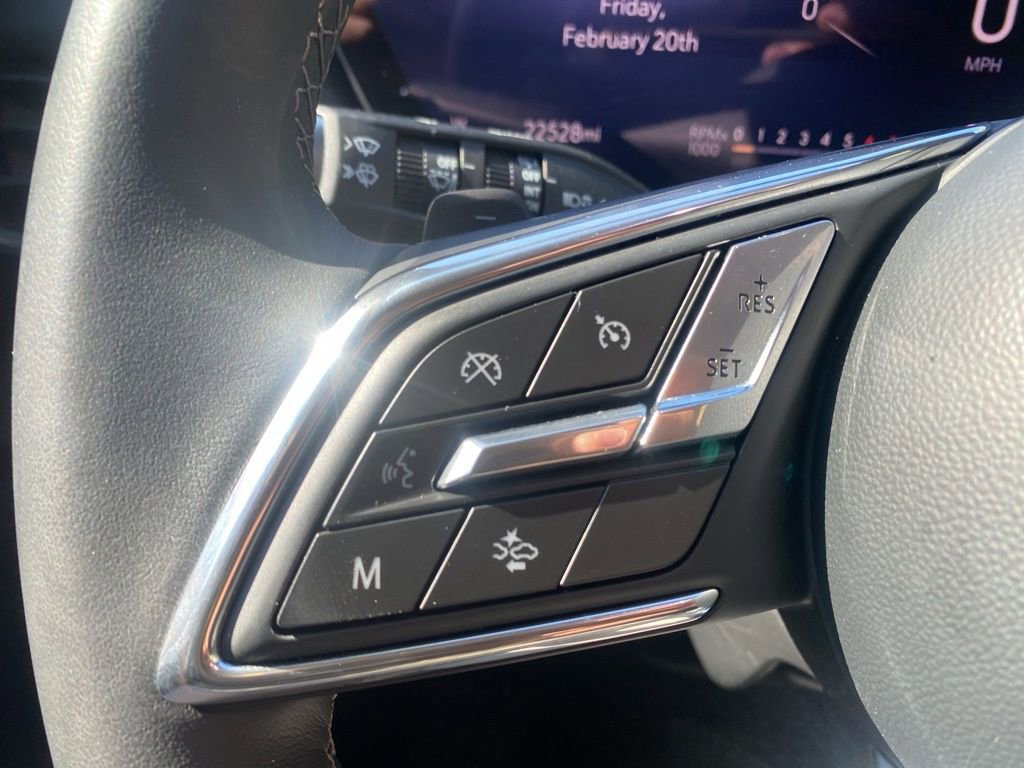 Used 2025 Buick Envision Preferred image 18