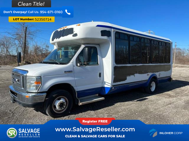 Used 2013 Ford E-450 and Econoline 450 Super Duty w/ Shuttle Bus Prep Pkg RWD image 3