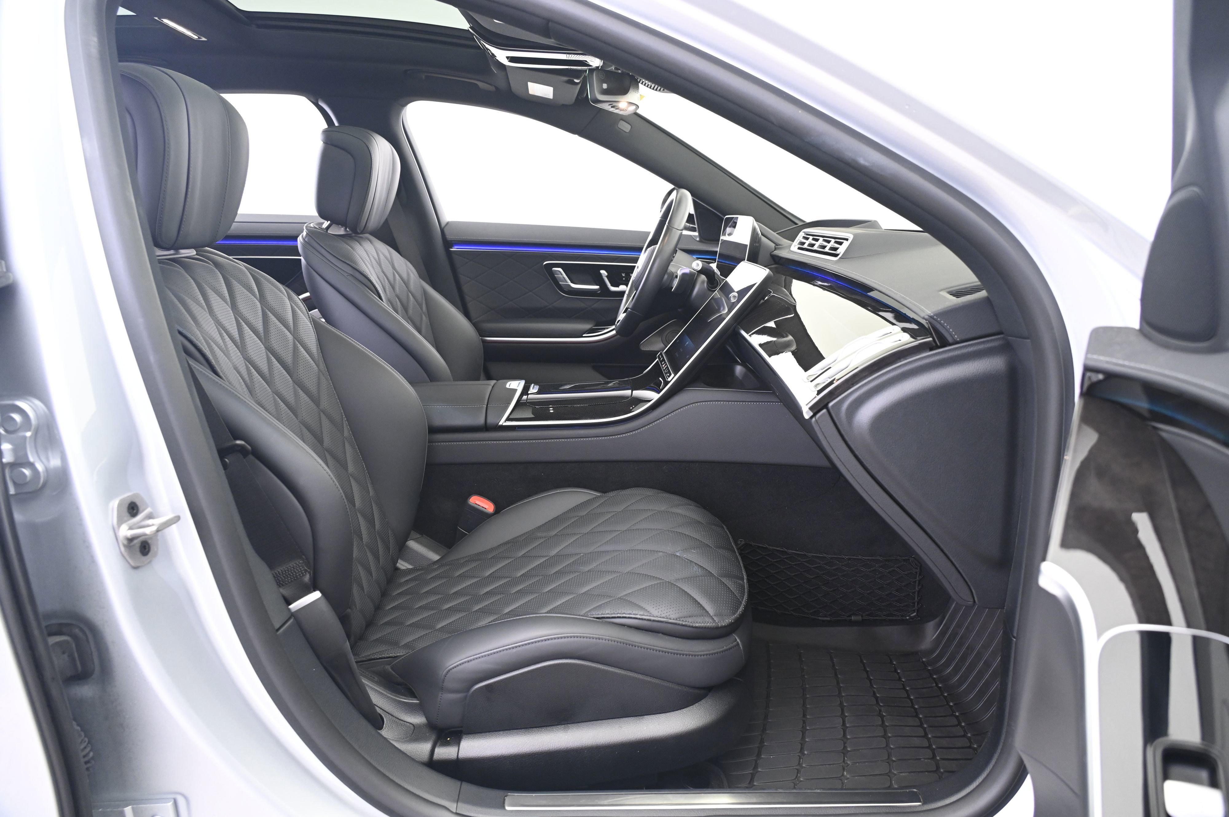 Used 2023 Mercedes-Benz S 580 4MATIC Sedan image 23