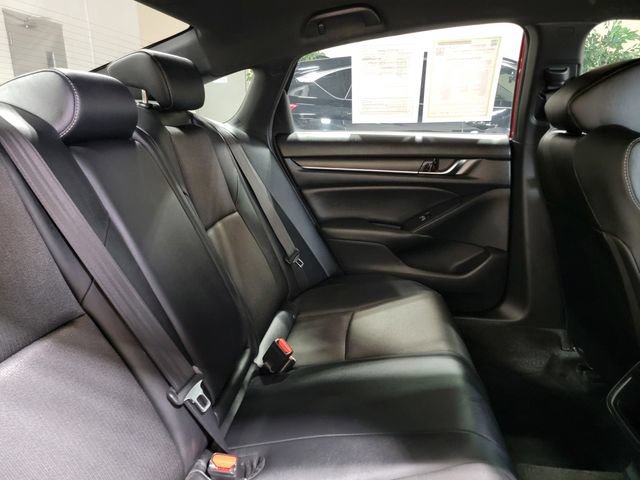 Used 2020 Honda Accord Sport image 14