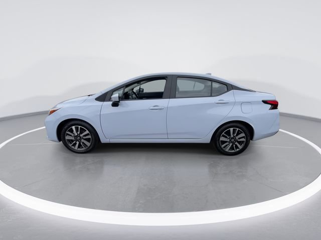 Used 2024 Nissan Versa SV image 5