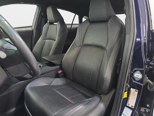 Certified 2021 Toyota Venza XLE w/ Softex Package AWD/4WD image 12