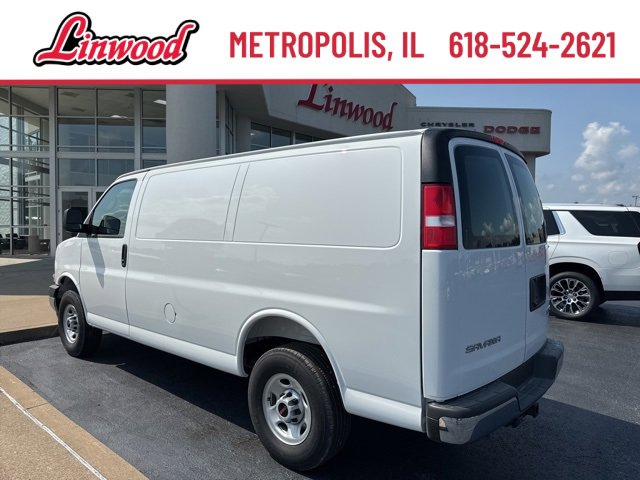 New 2025 GMC Savana 2500 w/ Driver Convenience Package image 4