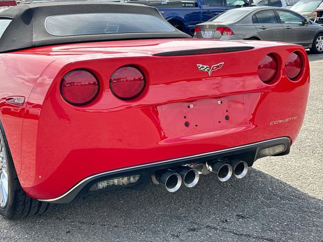 Used 2011 Chevrolet Corvette Convertible w/ 1LT image 15