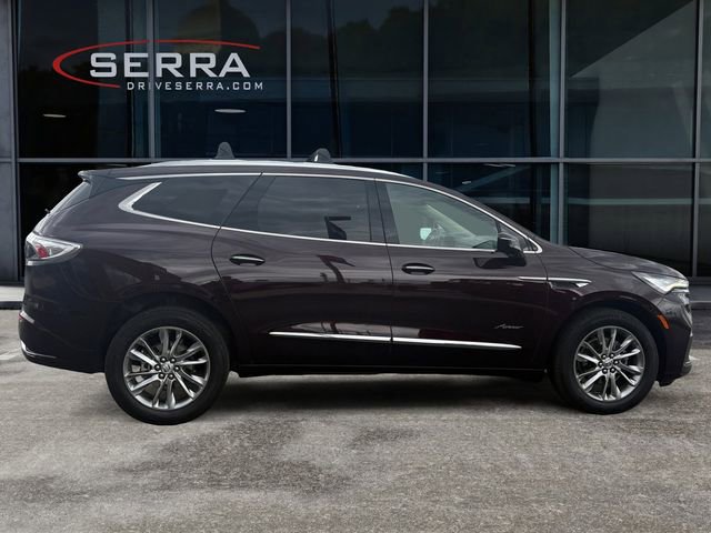 Used 2023 Buick Enclave Avenir w/ Avenir Technology Package AWD/4WD image 6
