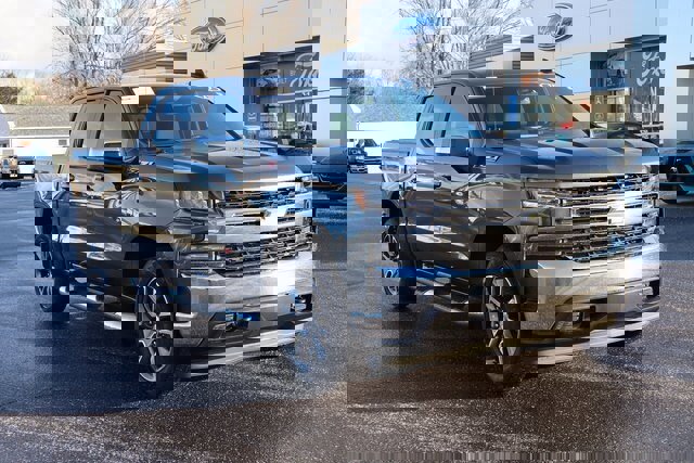 Used 2019 Chevrolet Silverado 1500 LT w/ All-Star Edition image 2