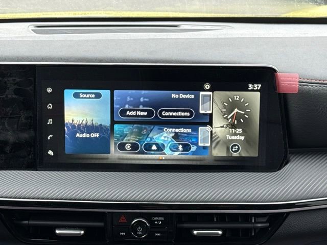 New 2025 Nissan Kicks SR image 25