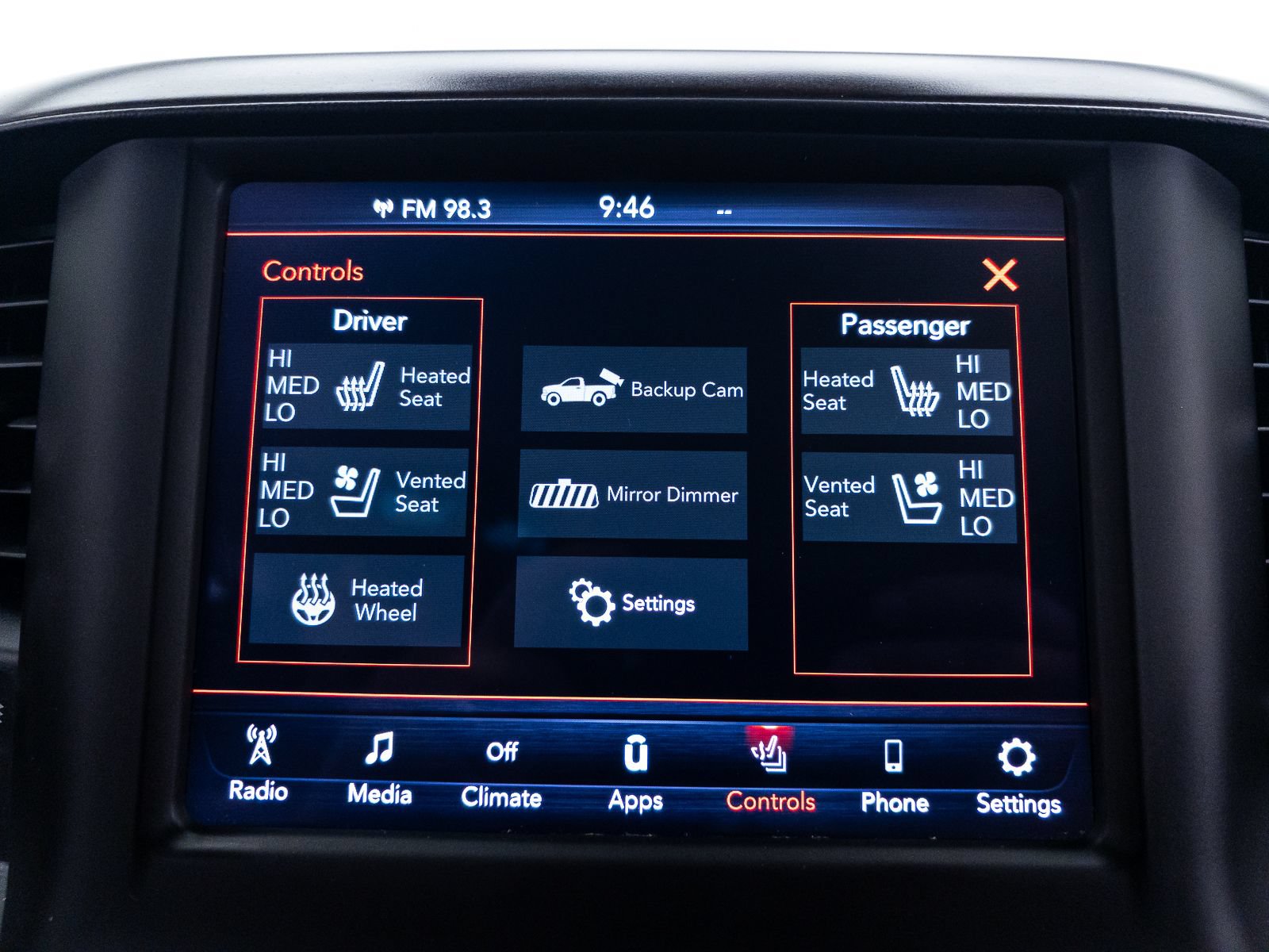 Used 2021 RAM 1500 Laramie w/ Off Road Group AWD/4WD image 32