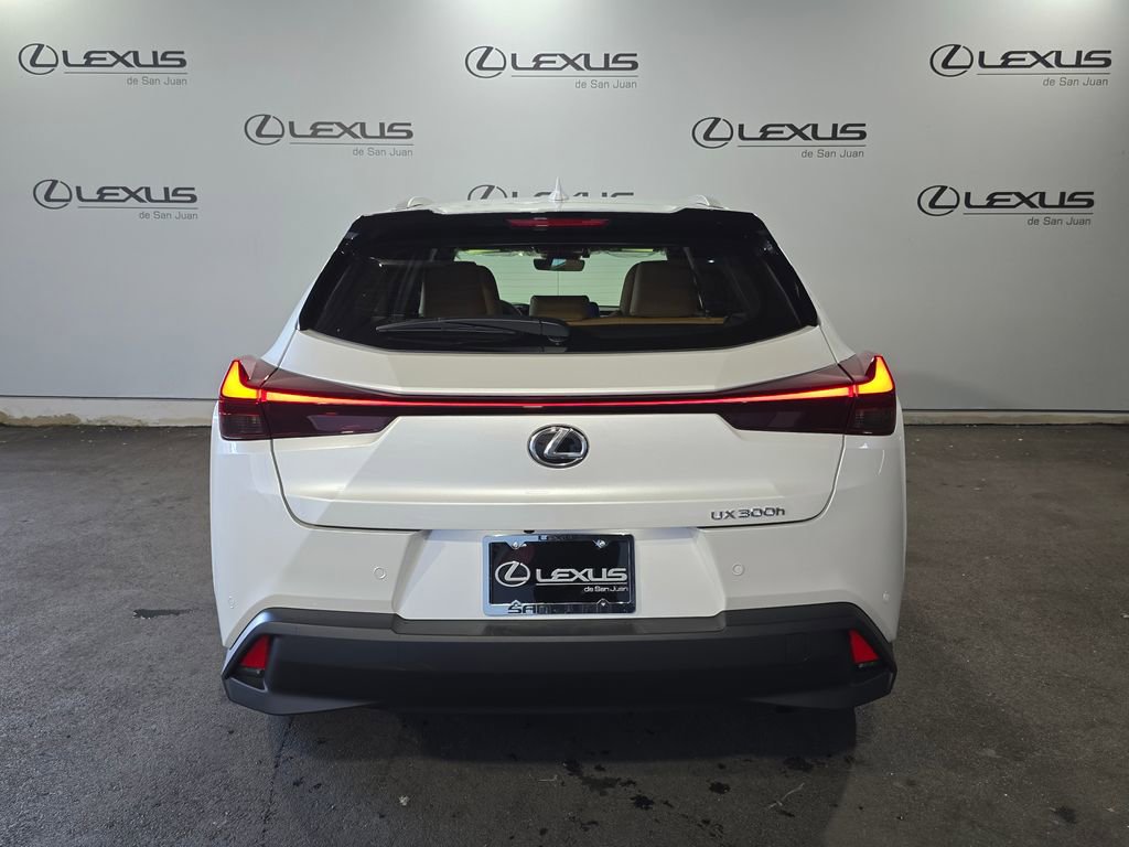 New 2026 Lexus UX 300h FWD image 9