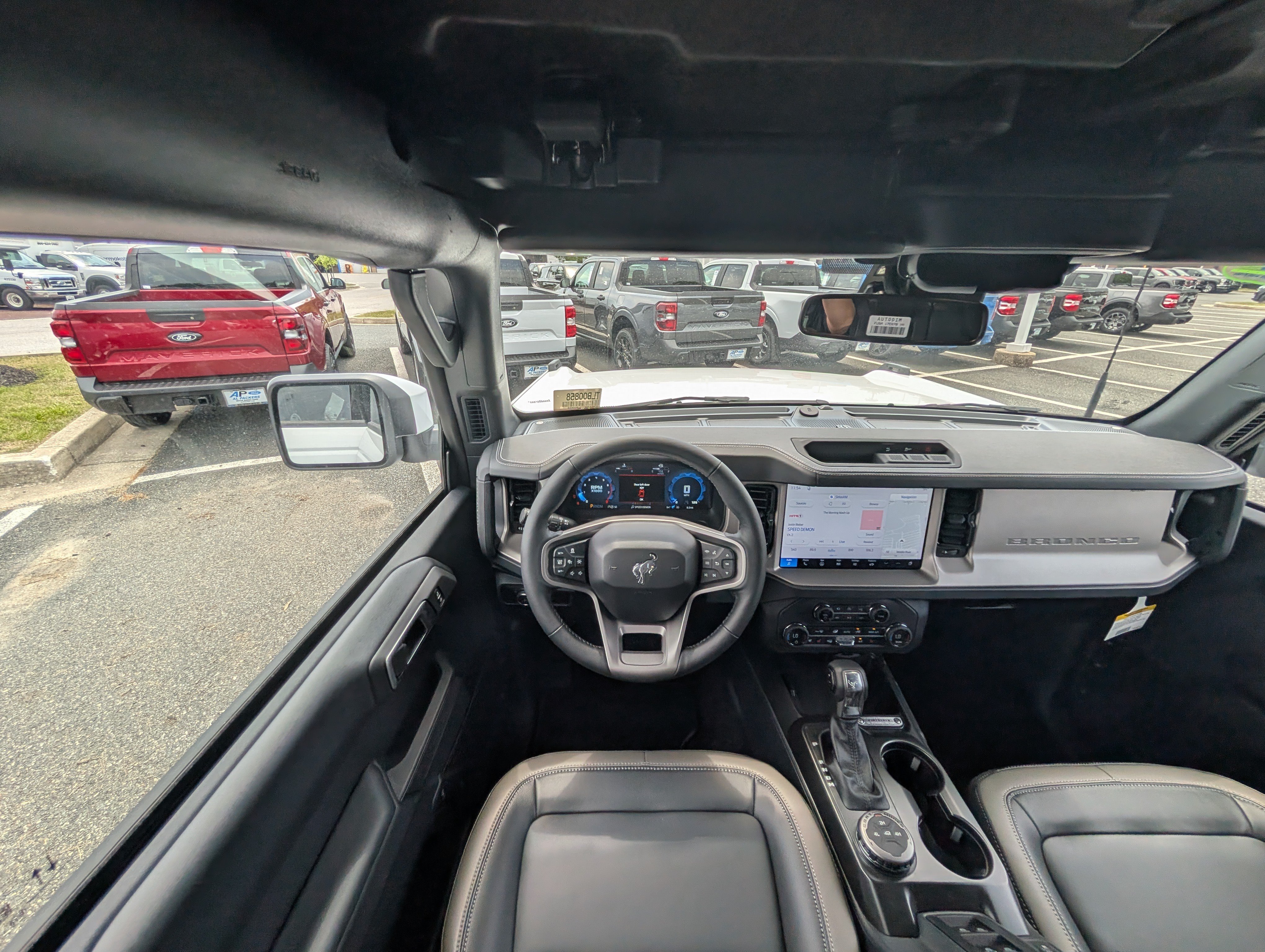 New 2026 Ford Bronco Outer Banks AWD/4WD image 11