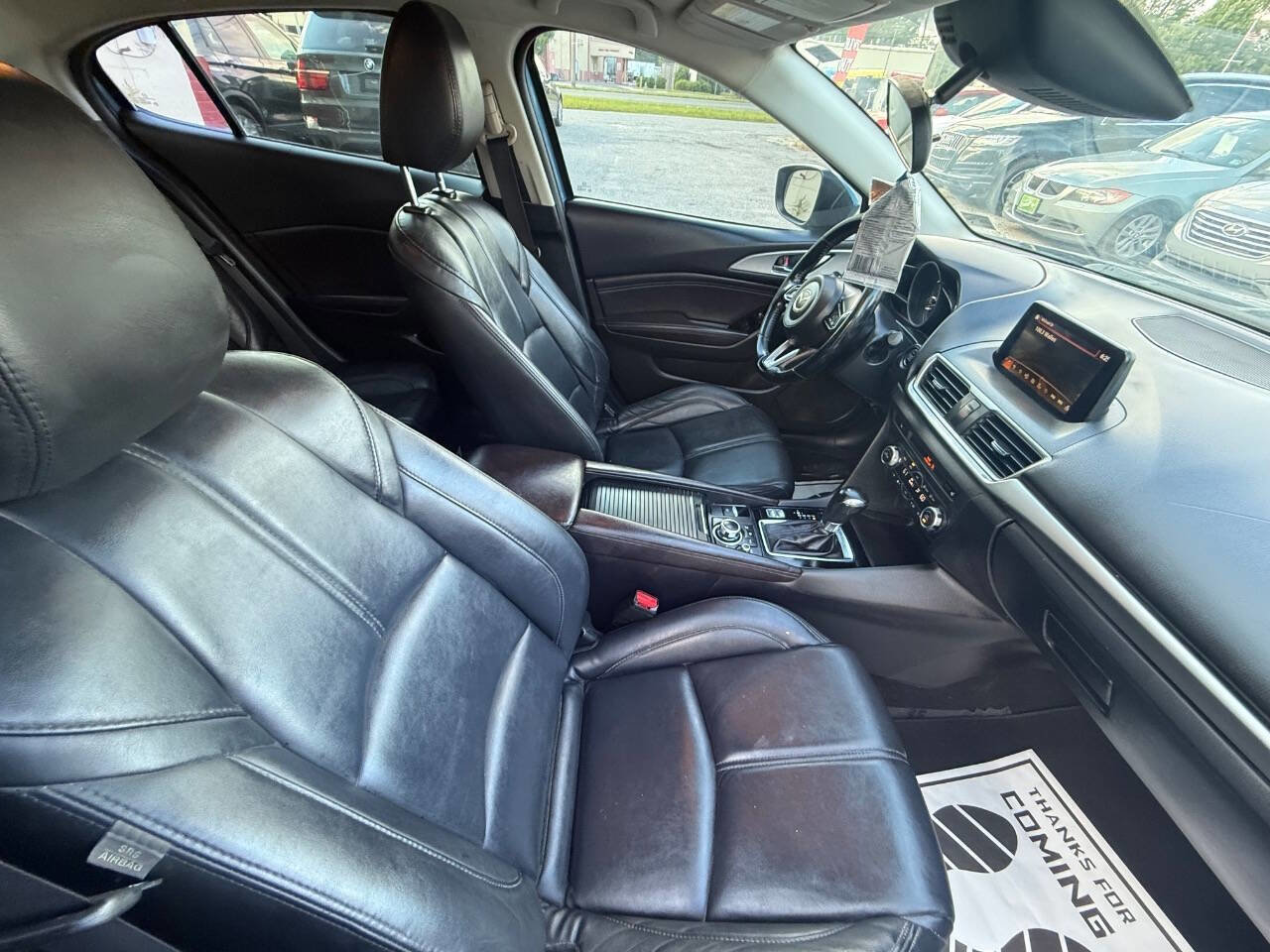 Used 2018 MAZDA MAZDA3 Touring image 16