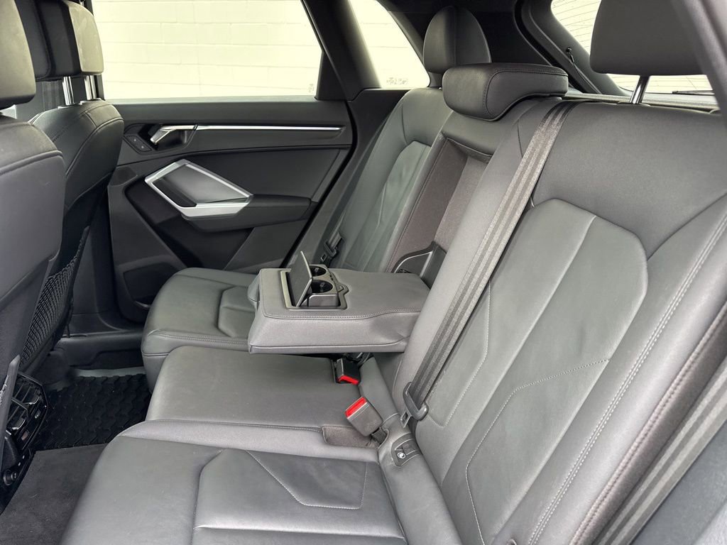 Used 2023 Audi Q3 2.0T Premium Plus image 14