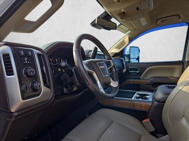 Used 2016 GMC Sierra 2500 SLT w/ Duramax Plus Package AWD/4WD image 9