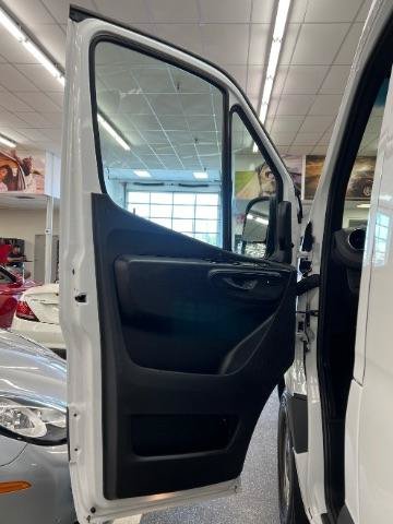 Used 2026 Mercedes-Benz Sprinter 2500 image 27