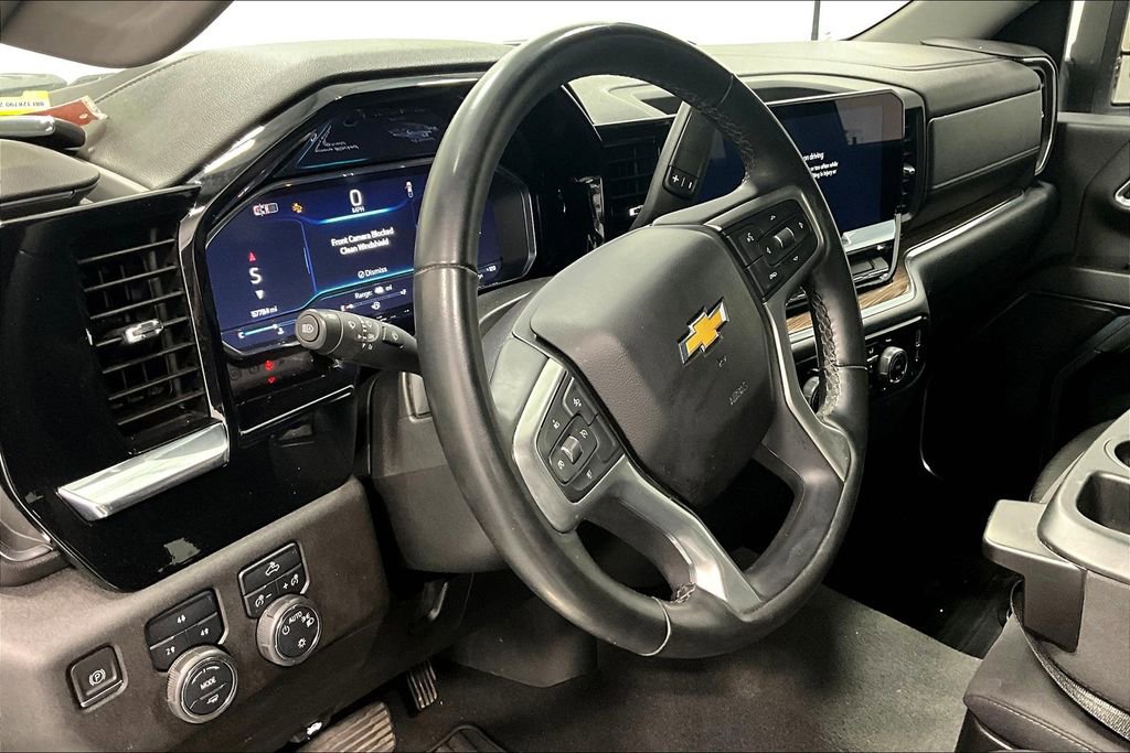 Used 2024 Chevrolet Silverado 2500 LT image 16