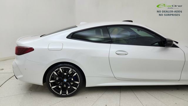 Used 2026 BMW M440i Coupe image 12