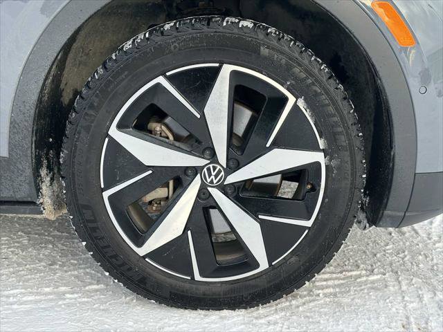 Used 2023 Volkswagen ID.4 Pro S Plus image 9