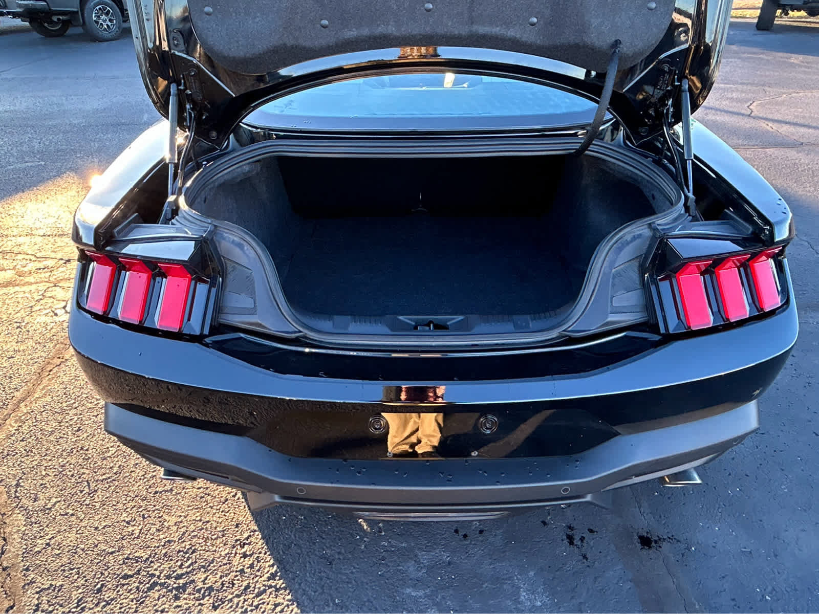 Used 2024 Ford Mustang GT image 6