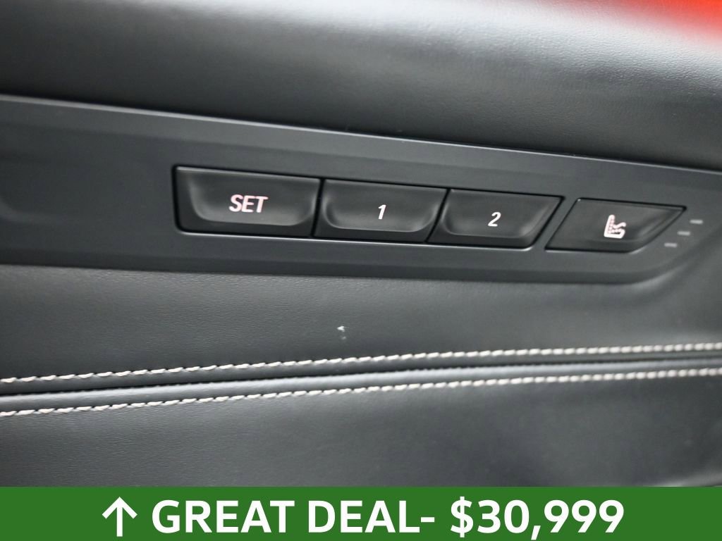 Used 2018 BMW M550i xDrive image 38