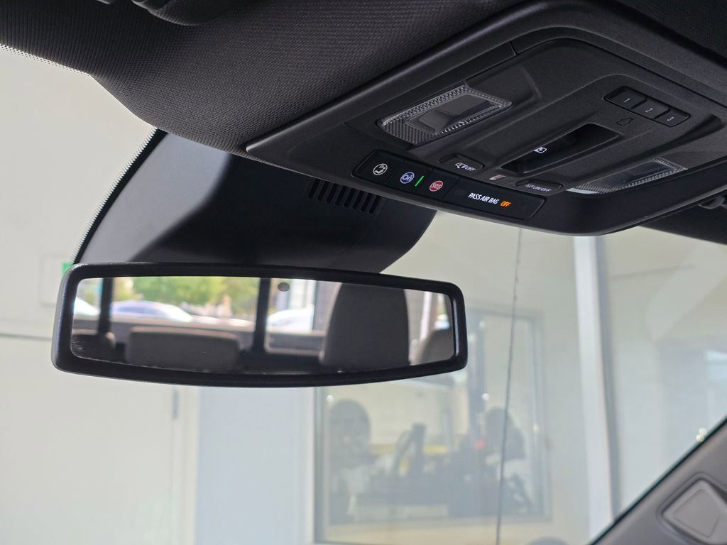 Used 2022 Chevrolet Silverado 1500 LTZ image 16