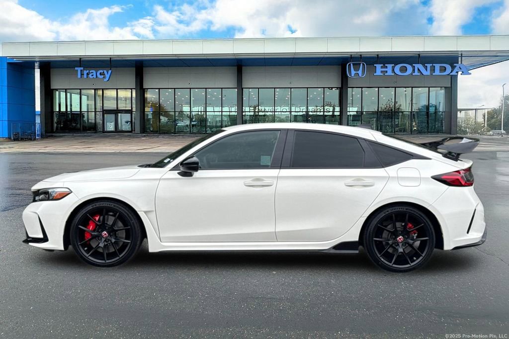 Certified 2025 Honda Civic Type R image 11