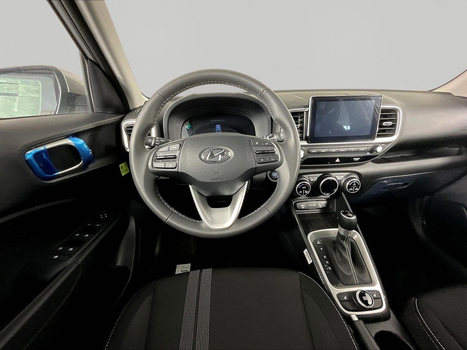 New 2026 Hyundai Venue SEL FWD image 9