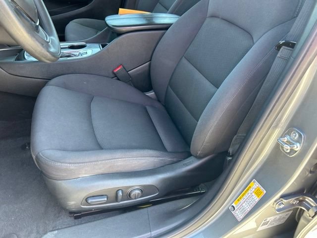 Used 2024 Chevrolet Malibu LT FWD image 9