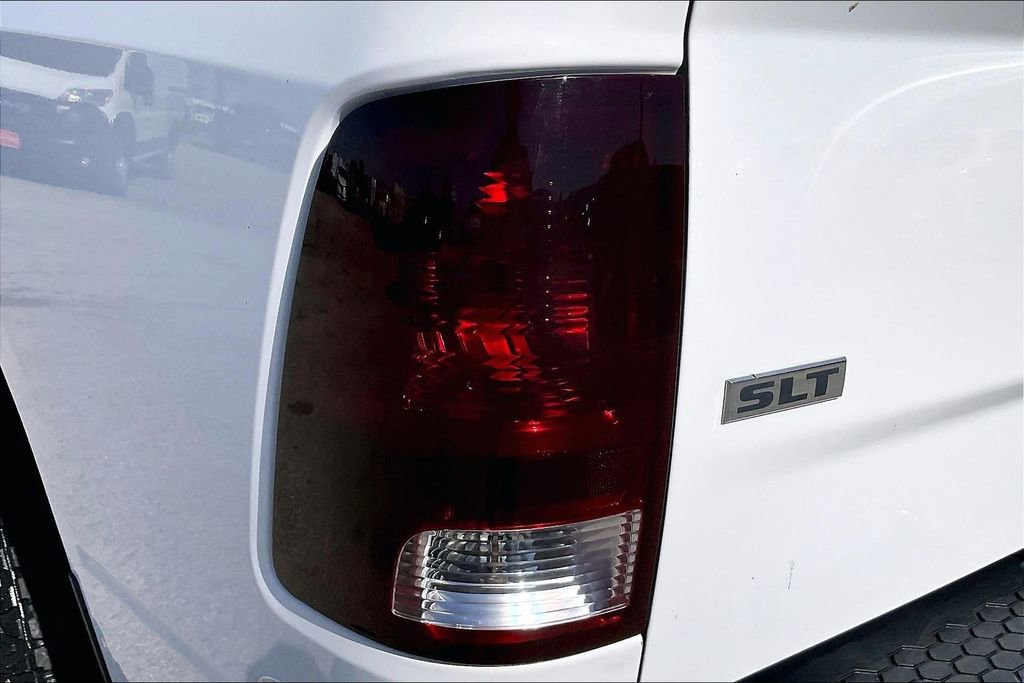 Used 2017 RAM 1500 Classic SLT image 19