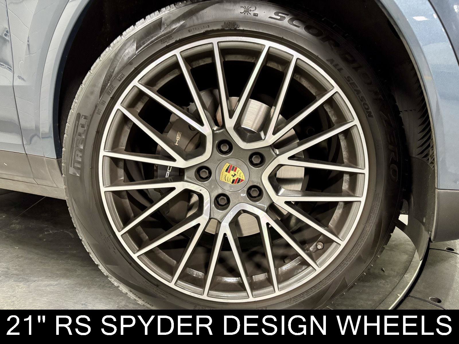 Used 2019 Porsche Cayenne AWD/4WD image 12