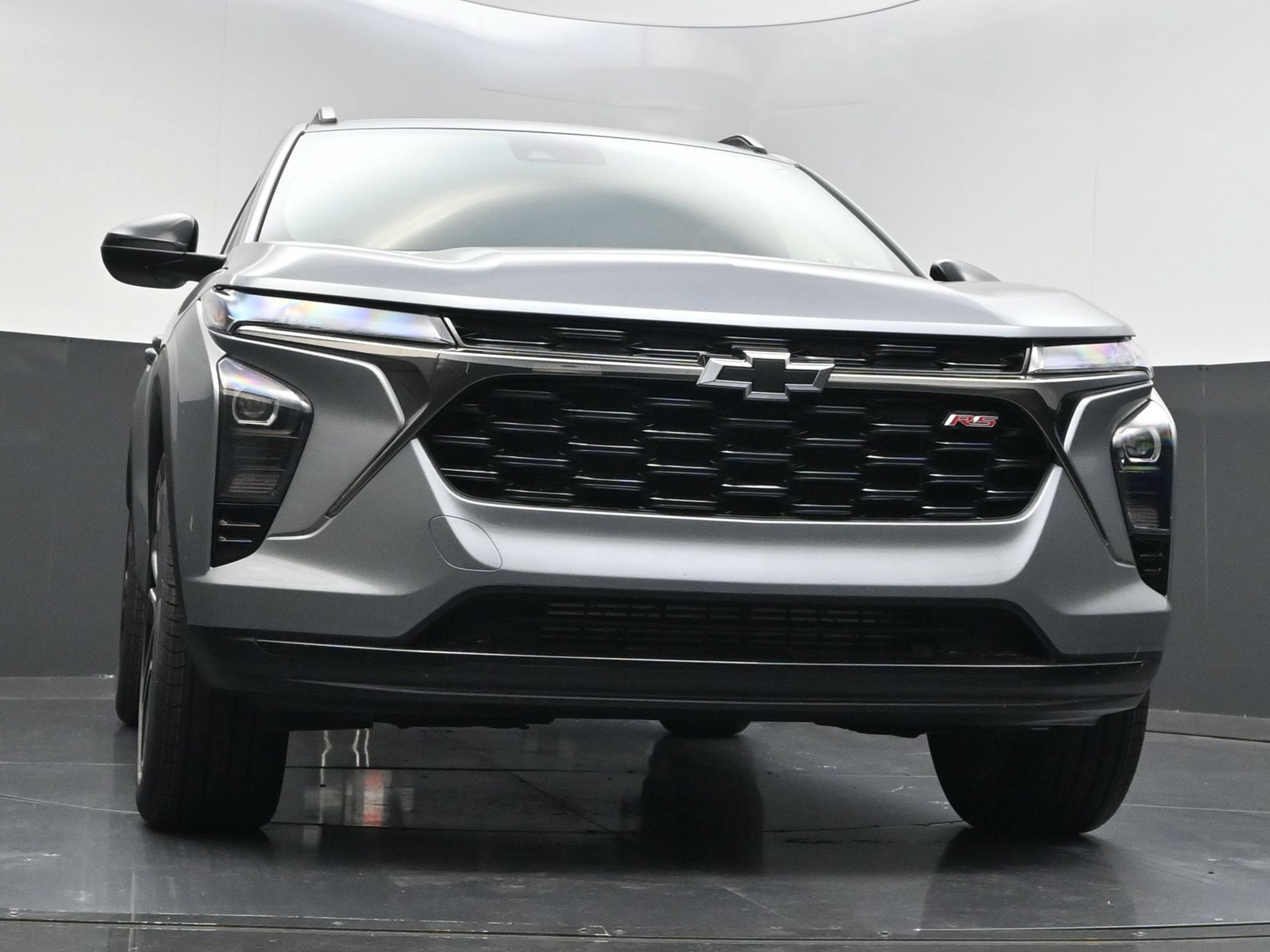 New 2026 Chevrolet Trax RS w/ Sunroof Package FWD image 40